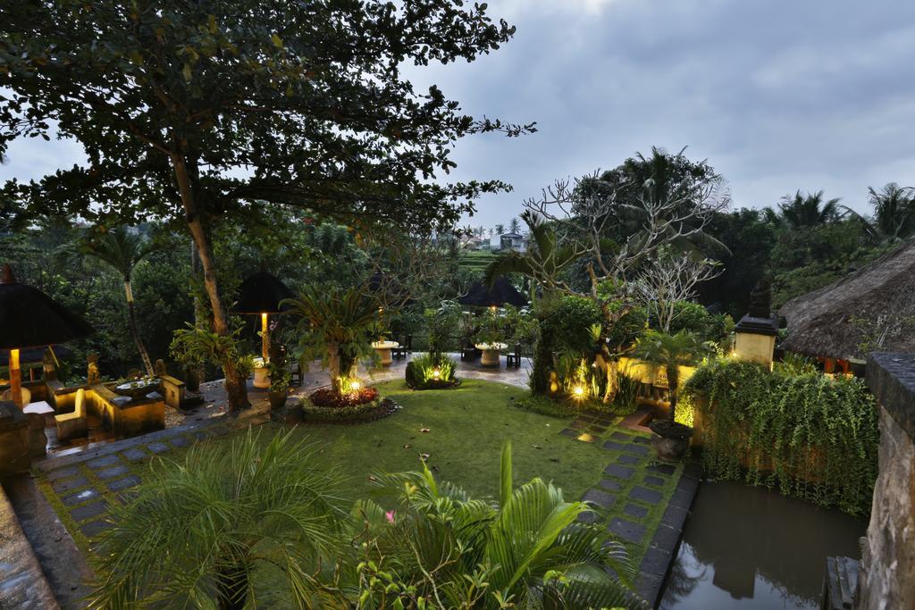 Alam Puri Art Museum Resort & Spa Denpasar  Bagian luar foto