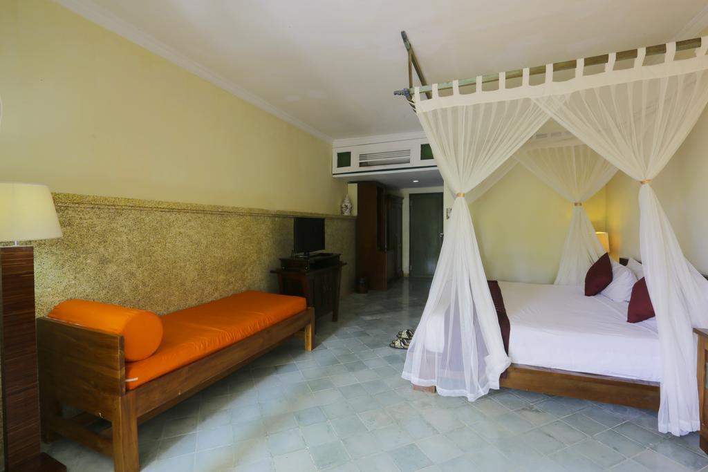 Alam Puri Art Museum Resort & Spa Denpasar  Bagian luar foto