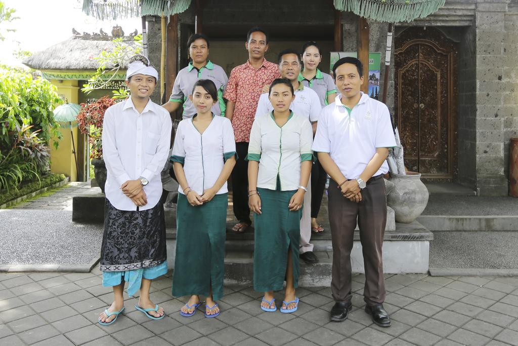 Alam Puri Art Museum Resort & Spa Denpasar  Bagian luar foto