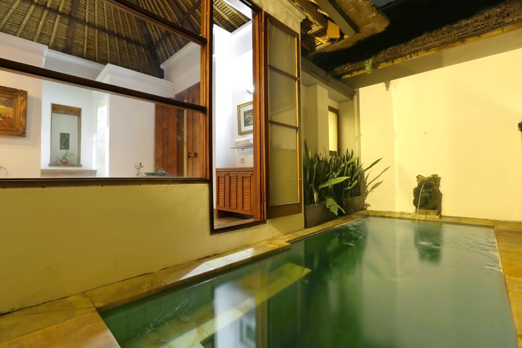 Alam Puri Art Museum Resort & Spa Denpasar  Bagian luar foto