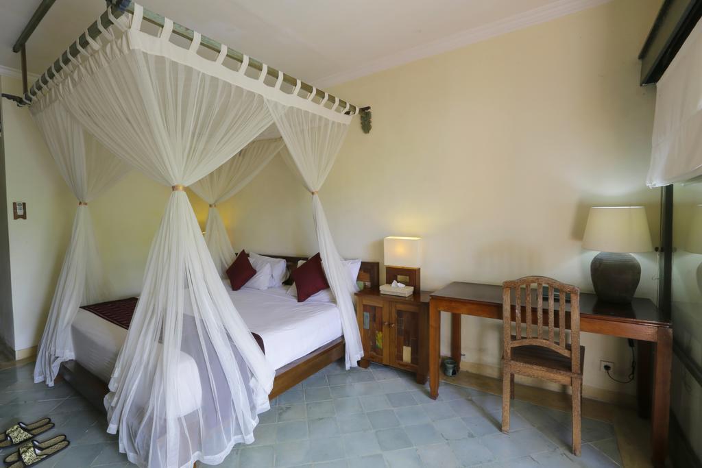 Alam Puri Art Museum Resort & Spa Denpasar  Bagian luar foto